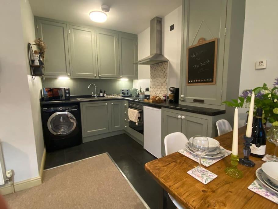 The Nest, Central Ludlow One Bed Apartment ภายนอก รูปภาพ