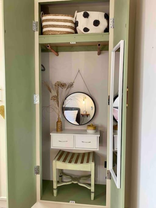 The Nest, Central Ludlow One Bed Apartment ภายนอก รูปภาพ